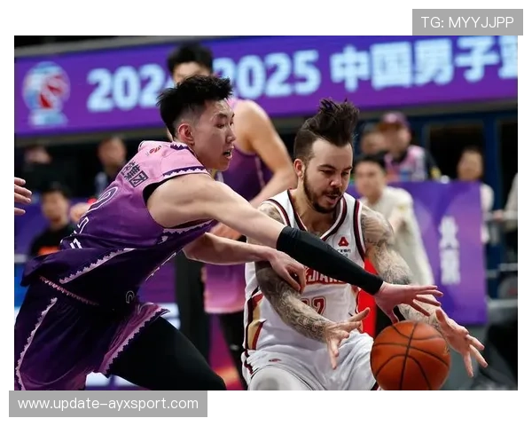 CBA赛场的中国力量对决，cba对战